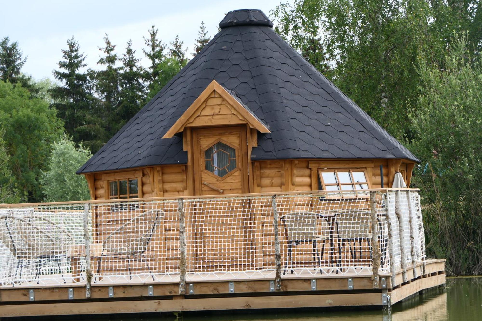 Les Cabanes Flottantes Givrauval Exterior foto